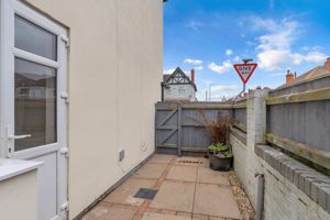 Photo 18- click for photo gallery